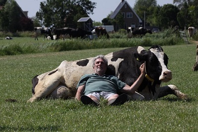 LFRAN 4 Michiel en koe