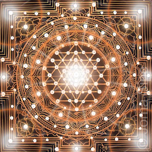 Public Eye JS 7 419 SRI YANTRA 2