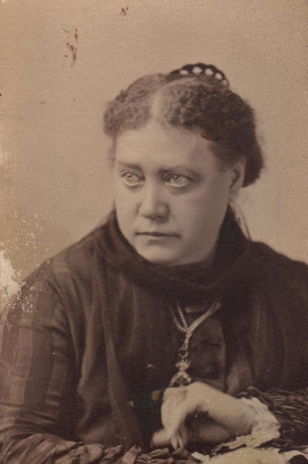 Theosophy 420 j HPB Sarony portrait 1877