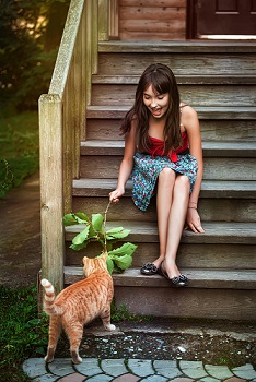 Theosophy AR 3 Girl and cat