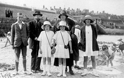 Theosophy Ianthe Hoskins 2 e hoskins family c