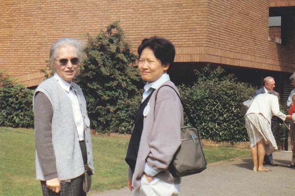 Theosophy TRIBUTE A 3 Danielle Kim Dieu Chalfond 1988 1