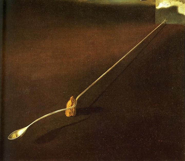 TE 8  dali-agnostic-symbol-1932